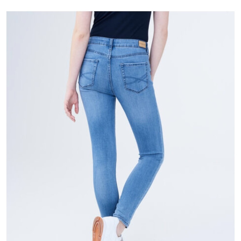 High-waisted jegging - light wash - Picture 2 of 4